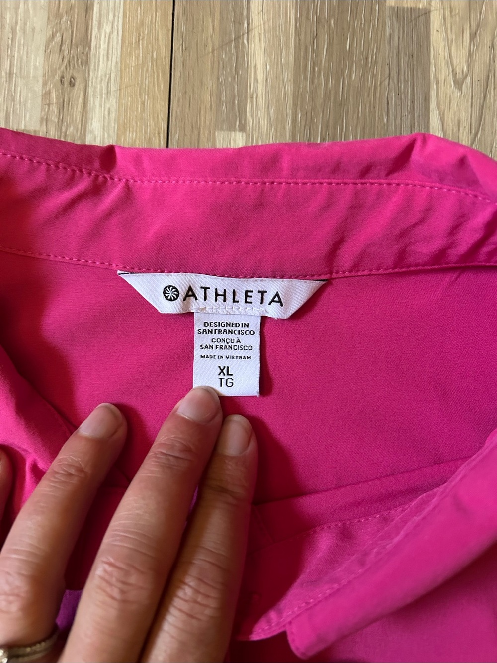 Athleta Everlast Tank Sleeveless Button-Front Blouse in Hot Pink Size XL - Picture 5 of 9